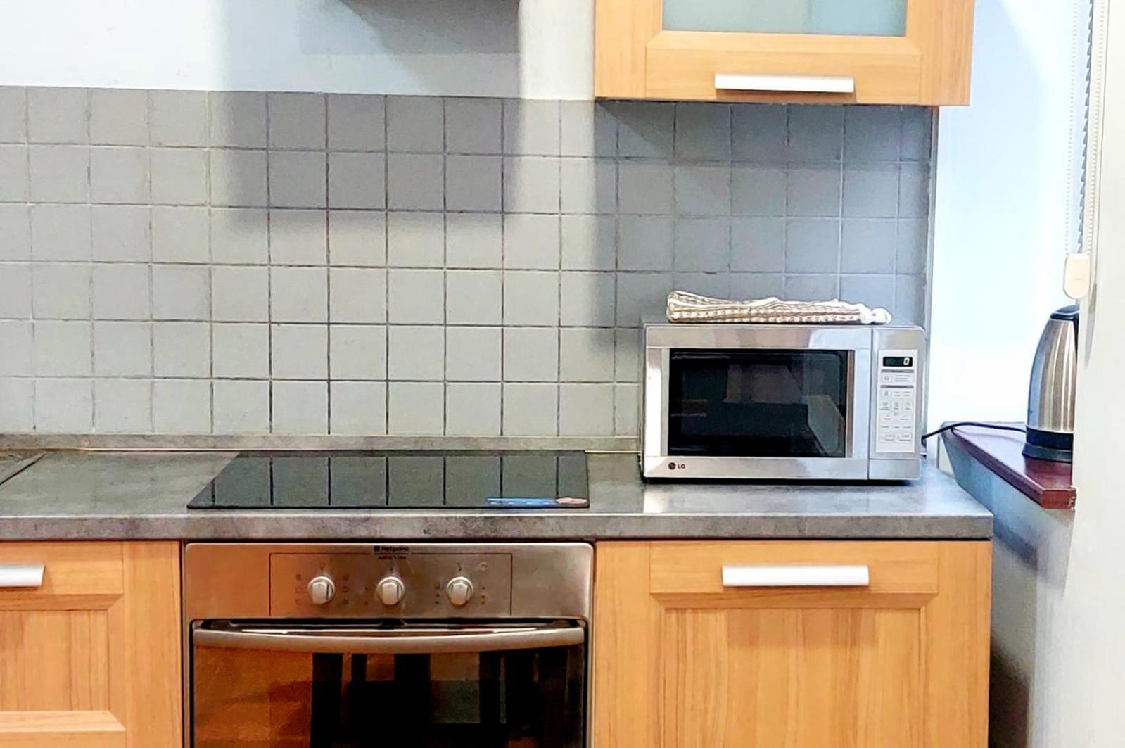 City Center 2Bdr Apartment Near Rustaveli Av. 트빌리시 외부 사진