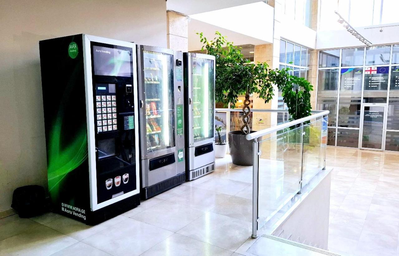 City Center 2Bdr Apartment Near Rustaveli Av. 트빌리시 외부 사진